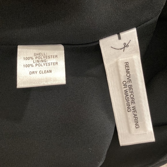 NWT Ann Taylor LOFT sleeveless black dress, ruffle collar, button front, size 4 - Picture 11 of 15